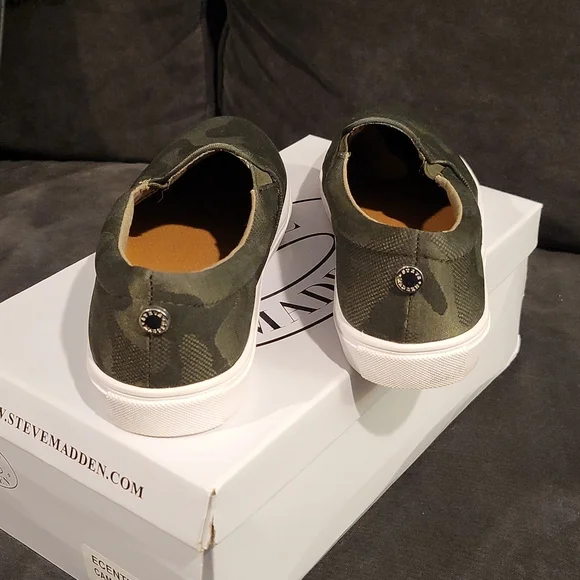 Steve Madden Slip-on Sneaker - Picture 4 of 8